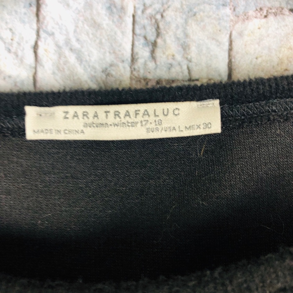 Zara Black Velour Long  Sleeve Top - Picture 4 of 4